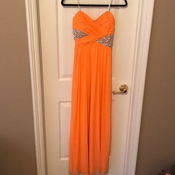 City Triangles Dresses & Skirts - Prom dress City Triangles Dresses & Skirts - Prom dress